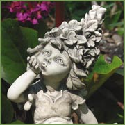 Gartenfiguren - liegend / stehend