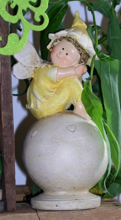 Elfe auf Kugel Motiv 1