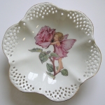 Zierschale rund Rose